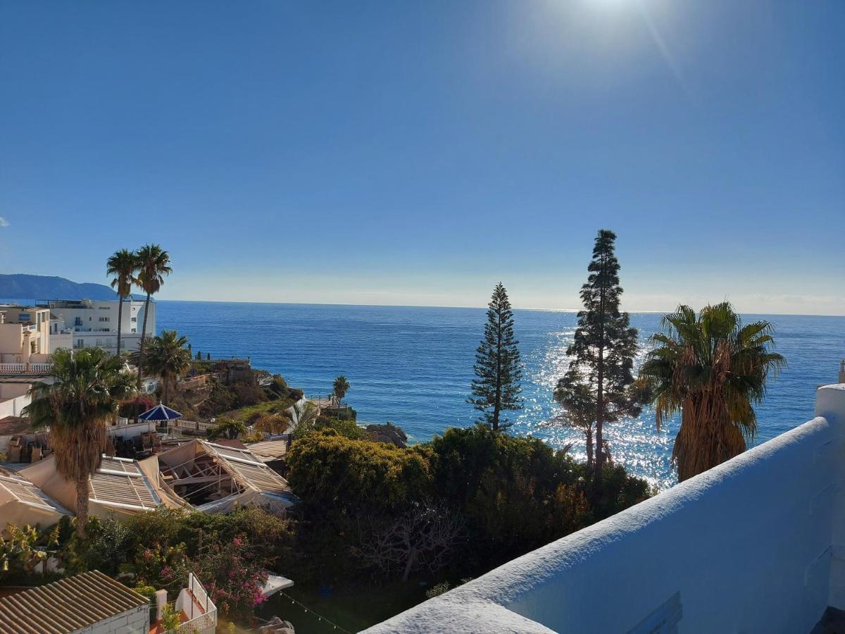 1ºa Escobar Apartment Nerja Bagian luar foto